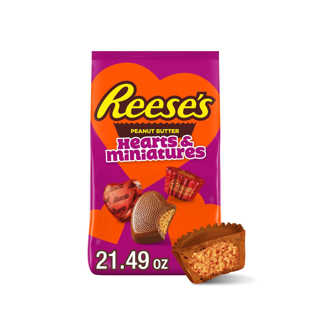 REESE'S Assorted Chocolate Peanut Butter Shapes, Valentine's Candy Bag, 21.49 oz